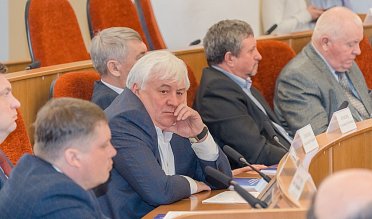 Заседание Законодательного Собрания Оренбургской области